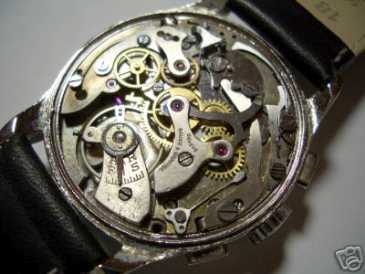 相片: 出售 衣物 人 - BAUME & MERCIER