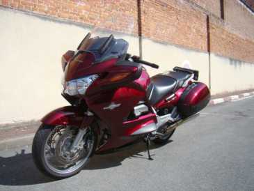 相片: 出售 摩托车 1300 cc - HONDA - ST