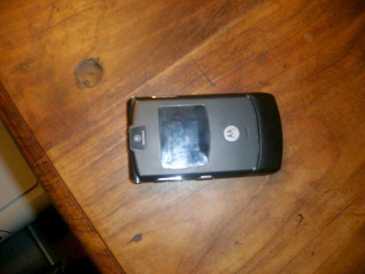 相片: 出售 手机 MOTOROLA - RAZR V3