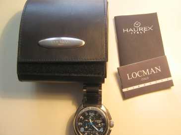 相片: 出售 衣物 人 - LOCMAN - MARE