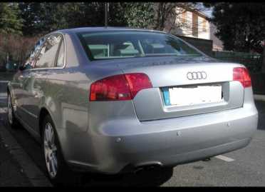 相片: 出售 汽车 AUDI - A4
