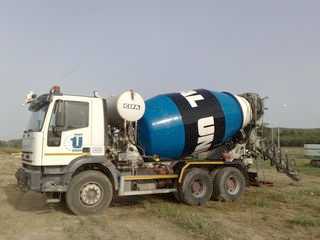 相片: 出售 卡车和公共事业 IVECO - IVECO 350 CURSOR BETONIERA
