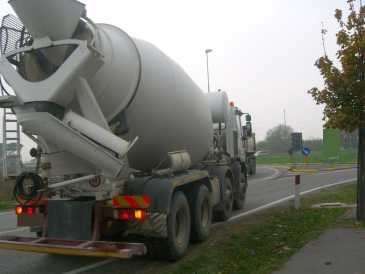 相片: 出售 卡车和公共事业 IVECO - IVECO BETONIERA CIFA