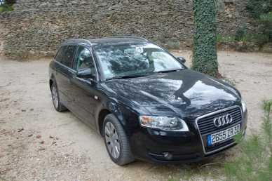 相片: 出售 汽车 AUDI - A4