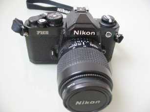 相片: 出售 照相机 NIKON - FM2
