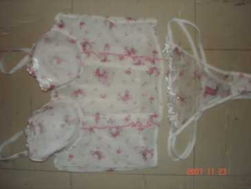 相片: 出售 衣物 妇女 - DESSOUS CHERI - BUSTIER ET STRING