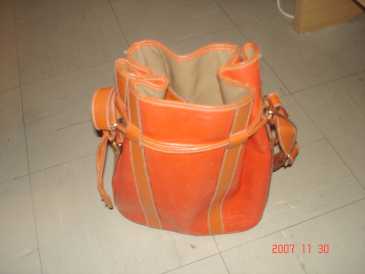 相片: 出售 衣物 妇女 - LANCEL - SAC BOURSE DE LANCEL