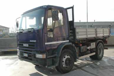 相片: 出售 卡车和公共事业 IVECO - IVECO 150E