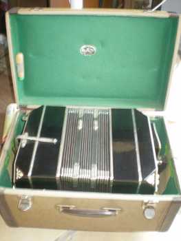 相片: 出售 其他人 BANDONEON DOBLE A - BANDONEON DOBLE A 1950