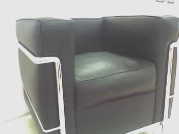 相片: 出售 家具 LE CORBUSIER - LC2