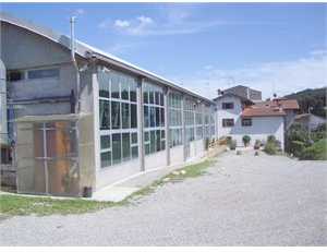 相片: 出售 大厦 700 m2