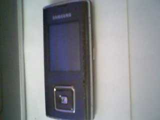 相片: 出售 手机 SAMSUNG - J600