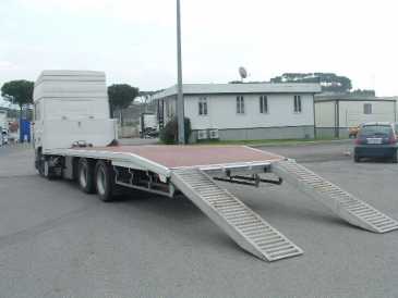 相片: 出售 卡车和公共事业 VOLVO - VOLVO F10