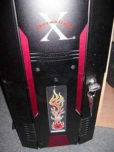 相片: 出售 办公计算机 THERMALTAKE ENERMAX MSI THERMALRIGHT MAXTOR ASUS - GROSSE CONFIG POUR GAMER ;)