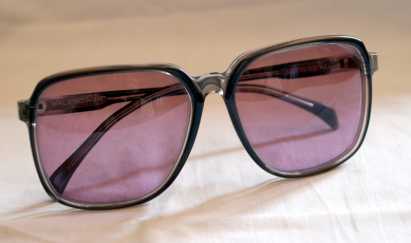 相片: 出售 辅助部件 妇女 - OCCHIALI LUNETTES GLASSES BRILLE LENTES BALENCIAGA