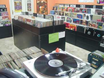 相片: 出售 33 转每分钟 DISCHI IN VINILE E CD NUOVO E USATO
