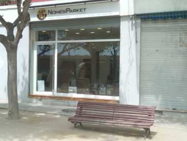 相片: 提议 存放开头 LA NOVA BOTIGA DE PARQUET A BADALONA, NOMESPARKET. - BADALONA, C/ DRAC, 1 LOCAL 2. EDIFICIS SANT JORDI.