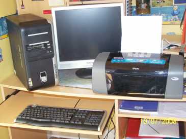 相片: 出售 办公计算机 PACKARD BELL