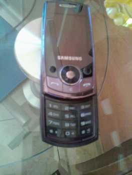 相片: 出售 手机 SAMSUNG - SGH J 700