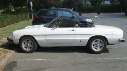 相片: 出售 汽车 ALFA ROMEO - Spider