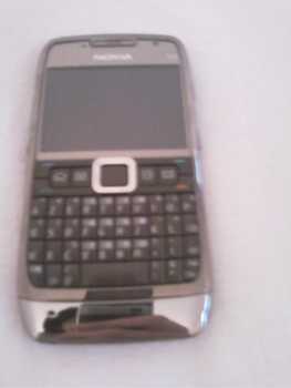 相片: 出售 手机 NOKIA - E71