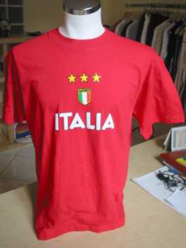 相片: 出售 衣物 人 - ITALIA - T-SHIRT