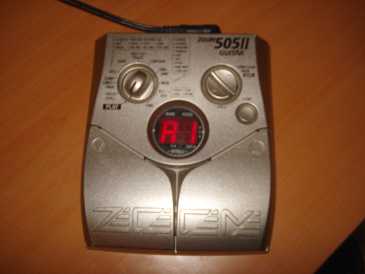 相片: 出售 吉他和其它弦乐器 ZOOM - 505 ||