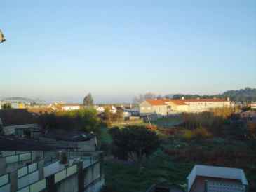 相片: 出售 大厦 240 m2