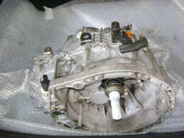 相片: 出售 零件和辅助部件 RENAULT - VENDITA CAMBIO RENAULT TRAFIC 335.5346813