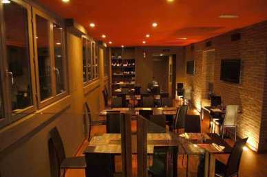 相片: 出售 商店 1,000 m2