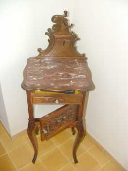 相片: 出售 家具