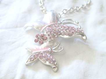 相片: 出售 珠宝 妇女 - FANTAISIE - PAPILLON CHAINE ARGENTEE
