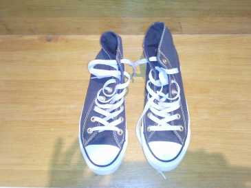 相片: 出售 衣物 妇女 - CONVERSE - BASKETS MONTANTE