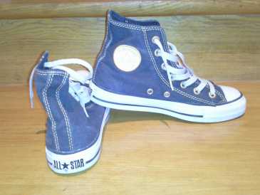 相片: 出售 衣物 妇女 - CONVERSE - BASKETS MONTANTE