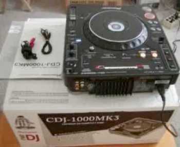 相片: 出售 钢琴和合成器 YAMAHA - VERKAUFE  2X PIONEER CDJ-1000MK3 & 1X DJM-800 MIXE