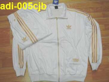 相片: 出售 衣物 ADIDAS - CHILE 62