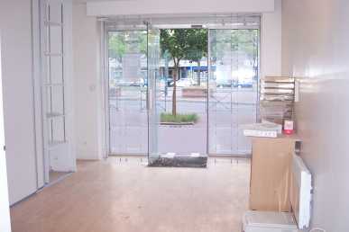 相片: 租 商店 40 m2