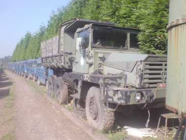 相片: 出售 卡车和公共事业 BERLIET