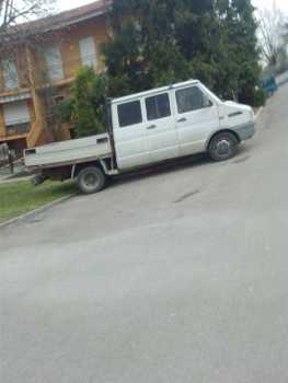 相片: 出售 机器 IVECO