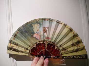 相片: 出售 其它艺术对象 ABANICO PINTADO A MANO SOBRE TELA, VARILLAJE CAREY