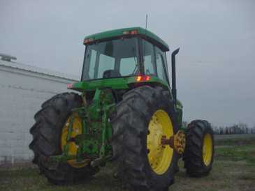 相片: 出售 农业车 JOHN DEERE - 7810 4X4
