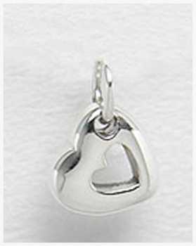 相片: 出售 珠宝 妇女 - PENDENTIF ARGENT PETIT COEUR 15,00EUR - COEUR ARGENT CHAINE EN ARGENT OFFERTE
