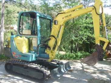 相片: 出售 机器 YANMAR - B25