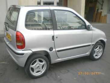 相片: 给为自由 汽车 ASIA - 2001