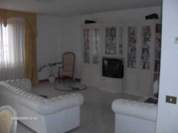 相片: 出售 房子 180 m2