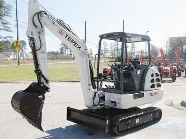 相片: 出售 机器 TEREX - TC35
