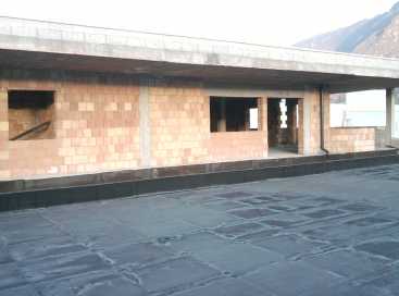 相片: 租 表面被安排 1,000 m2