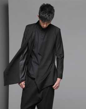 相片: 出售 衣物 人 - VANTOUCH FASHION - VANTOUCH BLAZER