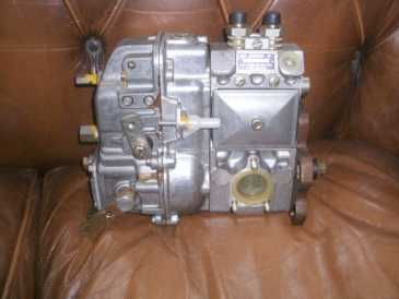相片: 出售 零件和辅助部件 BOSCH - DEUTZ F2L912