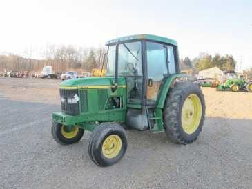 相片: 出售 汽车 JOHN DEERE-6210 - JOHN DEERE-6210